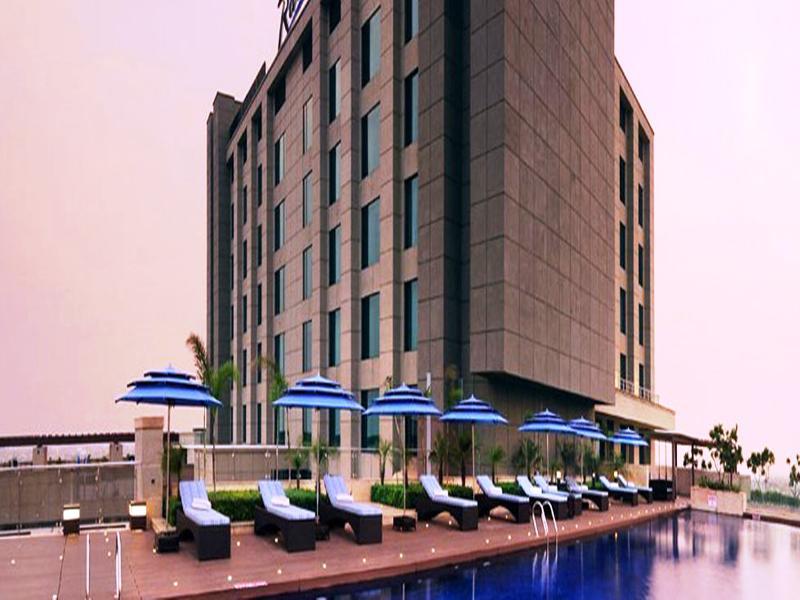 Radisson Blu Hotel New Delhi Paschim Vihar מראה חיצוני תמונה The Park, New Delhi